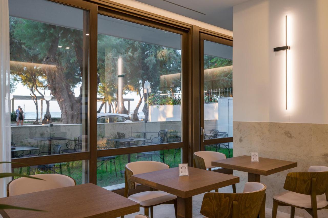 Sansal Boutique Hotel (Adults Only) Chrissi Akti Chania Exterior foto